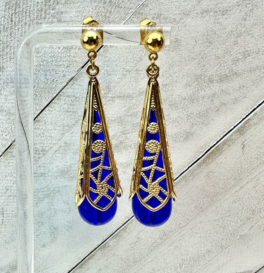 Vintage Avon Blue Lucite Filigree Gold Tone Surgical Steel Post Pierced Earrings